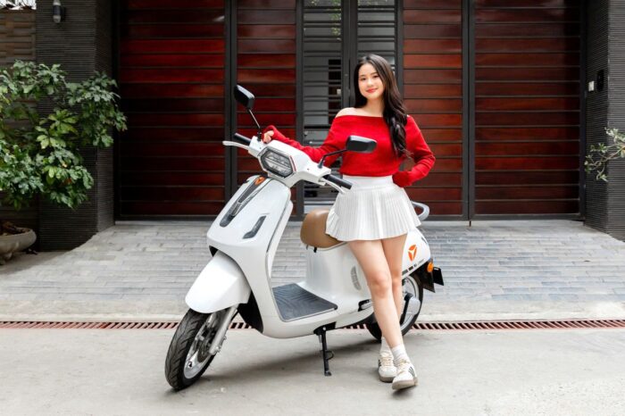 YADEA Oris mau trang 1280x853 1