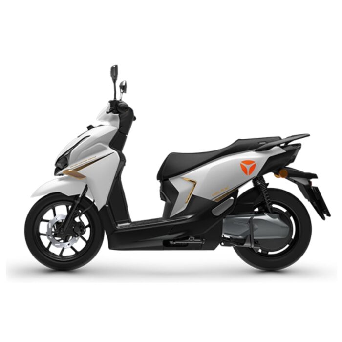 xe may dien yadea velax trang 44ce136928394c9abc56341c6de84578