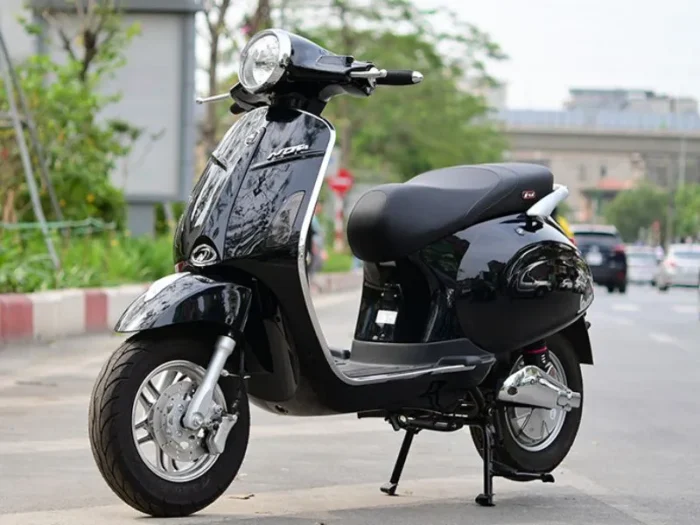 xe may dien vespa venus 4 2 jpeg