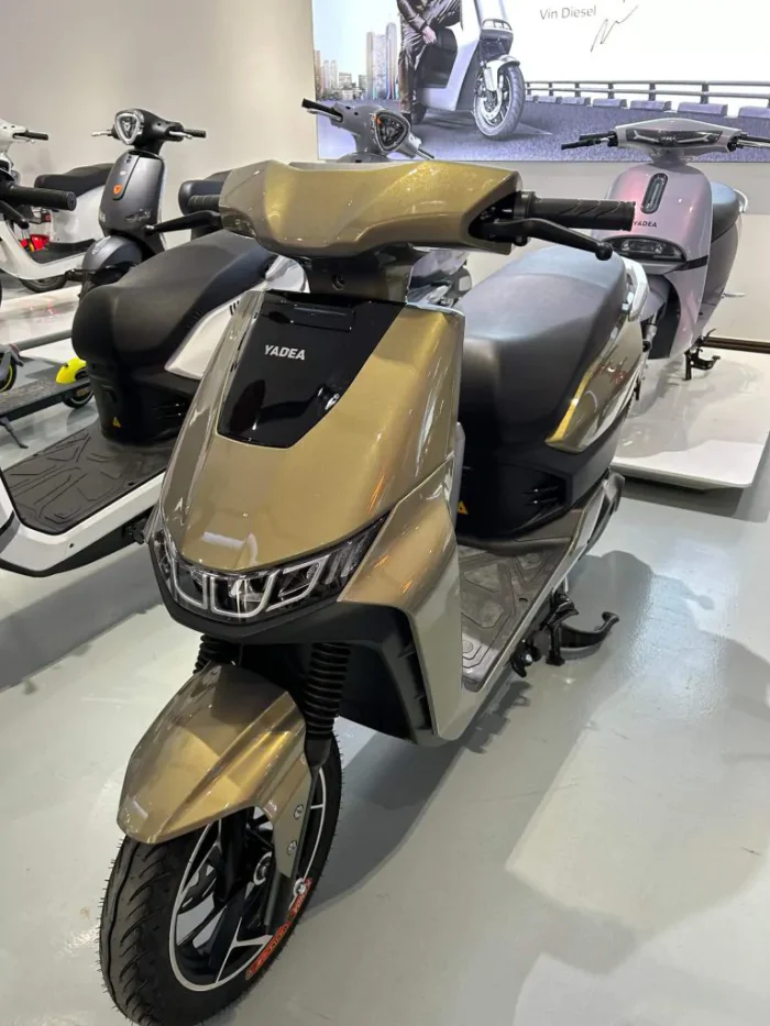yadea s3 pro xe dien viet thanh mau vang 768x1024 1